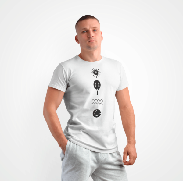 Camiseta Rezgatte Beach Tennis – Sol, Raquete, Água e Bolinha – Branca