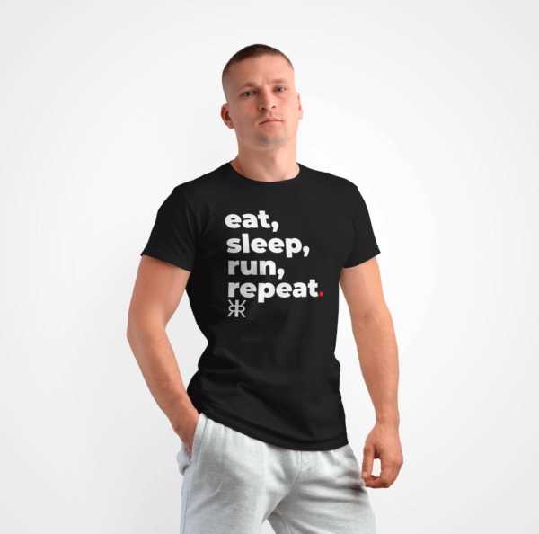 Camiseta Rezgatte Eat, Sleep, Run, Repeat. – Preta